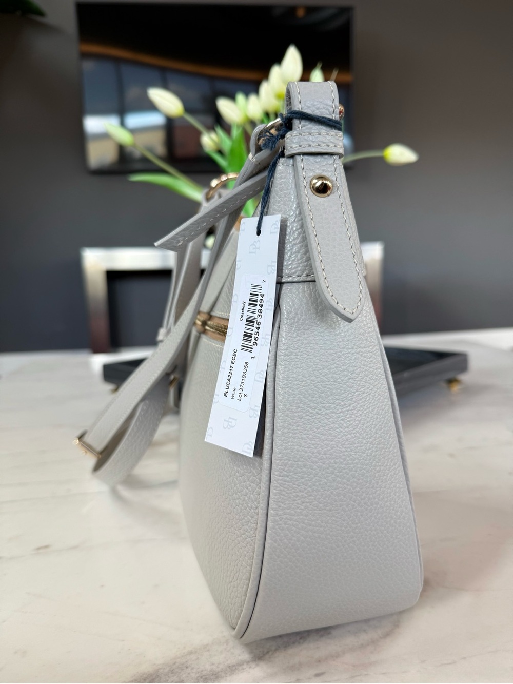 New Dooney & Bourke Lucca Leather Crossbody - Picture 10 of 16